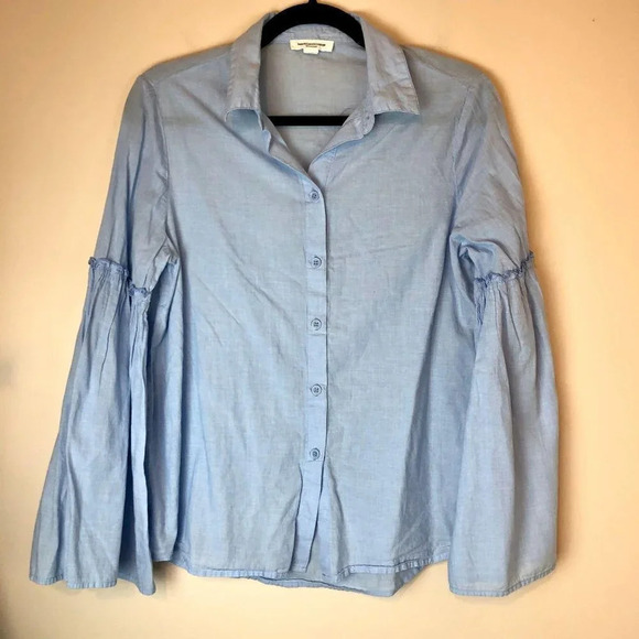beachlunchlounge Tops - BeachLunchLounge | Bell Sleeve Button Down Blue Sm
